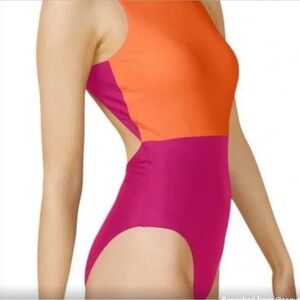 Summersalt Size 6 CORAL/PINK LOW BACK SUIT